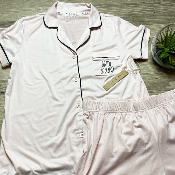 NWT Rae Dunn ‘Bride Squad’ Pink Pajama Set - Picture 2 of 5